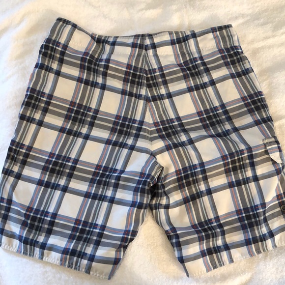 Men’s Board Shorts, Gap Size L/G - Picture 3 of 4